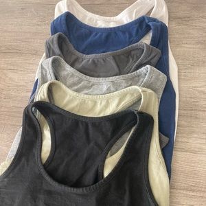 Bundle of tank tops!
